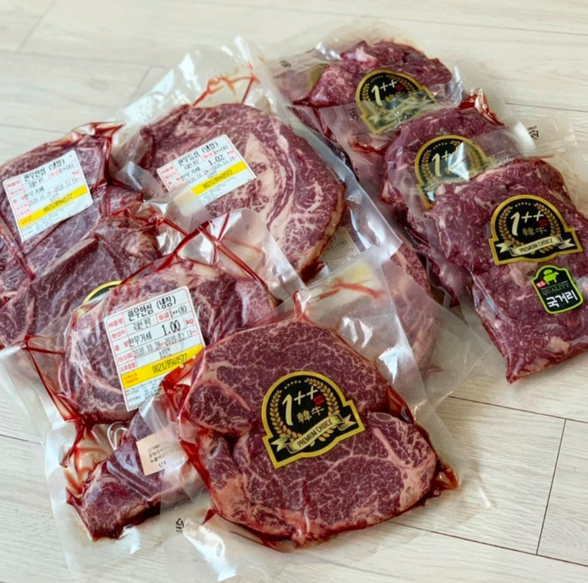 [Shipping to Korea/고국배송] 1++ 숙성한우 구이용 등심 & 구이용 안심 & 국거리 & 불고기감