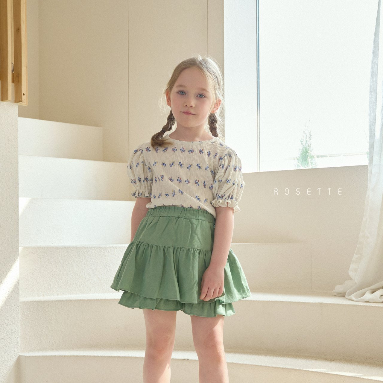 Lily Blouse 릴리 블라우스