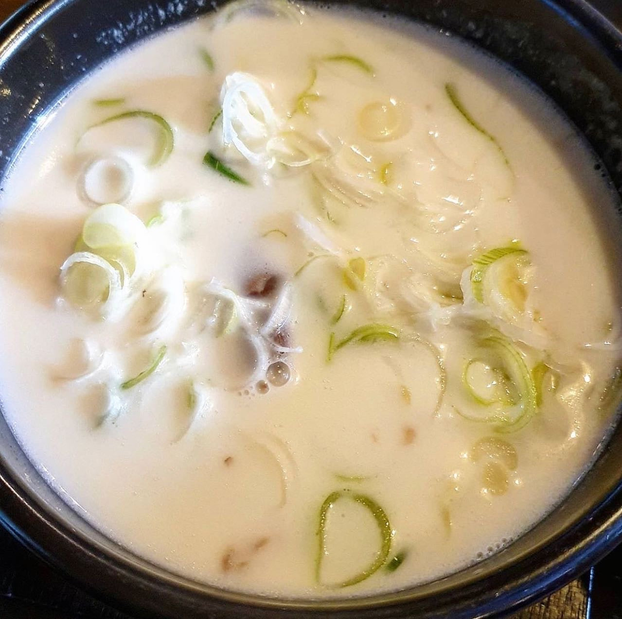 Hanwoo Gomtang 거대 한우곰탕 [500g]