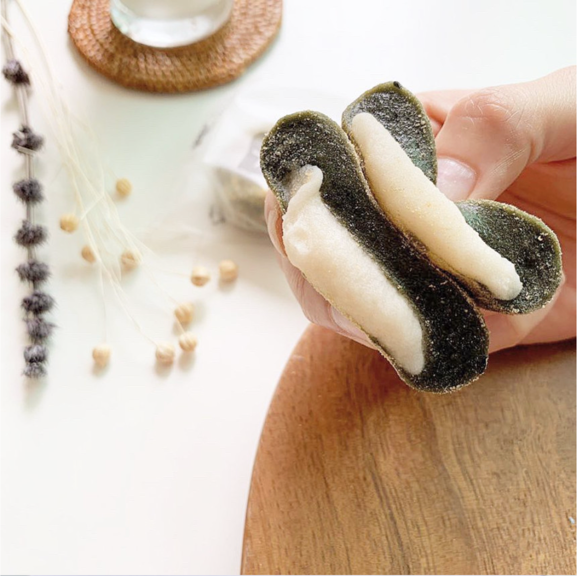 [Shipping to Korea] Mugwort White Bean Rice Cake 쑥 콩찰떡 40g x 32